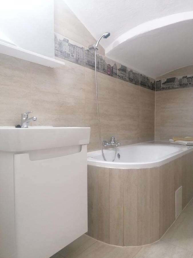 Apartament Old City Sibiu Bagian luar foto